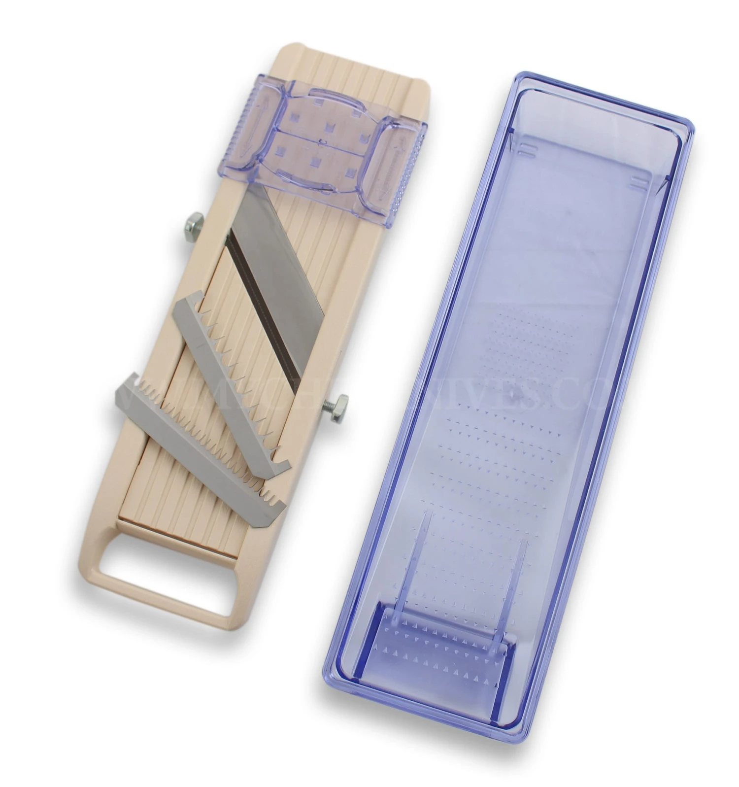 Benriner Japanese Professional Mandoline Slicer 3 Blades 9.5cm + Food Catcher And Holder 2 Benriner Japanese Professional Mandoline Slicer 3 Blades 9.5cm + Food Catcher And Holder - Image 2