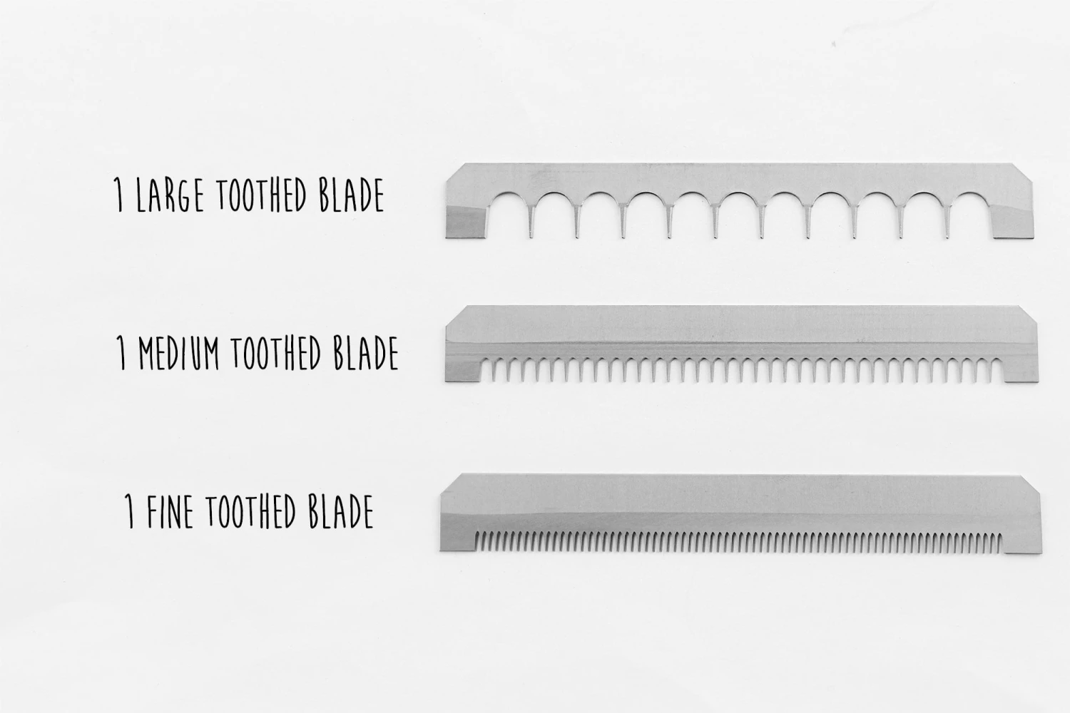 Benriner Japanese Professional Mandoline Slicer 3 Blades + Extra Large Hand Guard 3 Benriner Japanese Professional Mandoline Slicer 3 Blades + Extra Large Hand Guard - Image 3