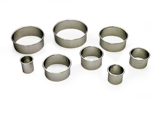 Fischer 8-piece Round Plain Cookie Cutter Set - Stainless Steel 1 Fischer 8-piece Round Plain Cookie Cutter Set - Stainless Steel