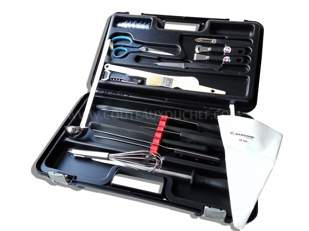 Fischer Professional Knife Case With 24 Knives And Accessories 3 Fischer Professional Knife Case With 24 Knives And Accessories - Image 3