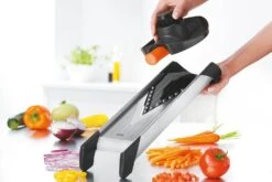 Gefu VIOLINO® Mandoline Slicer - Stainless Steel -Victori Knives Shop gefu violino mandoline slicer stainless steel 5