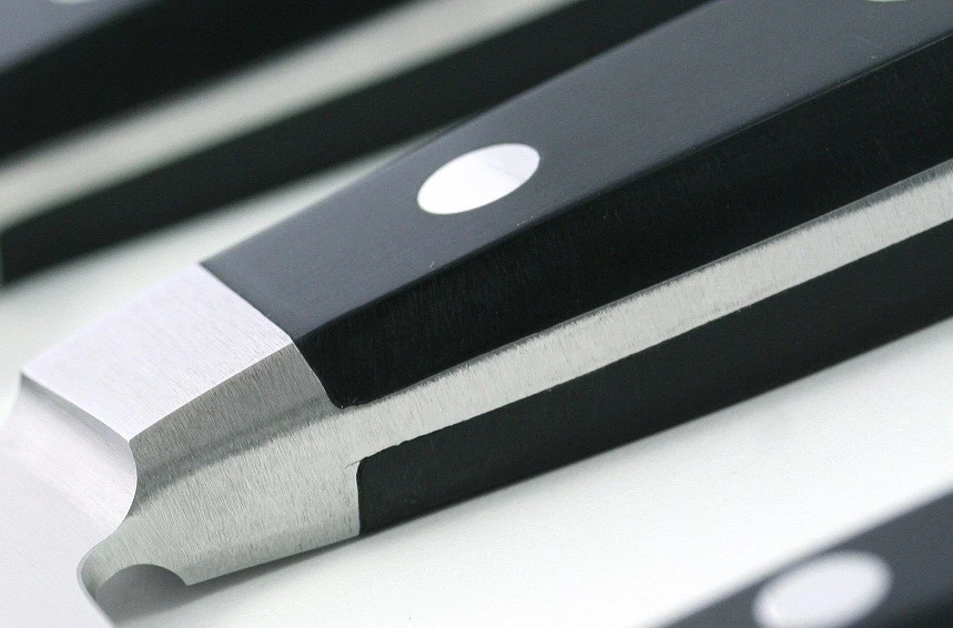 Güde Alpha Fillet Knife With Fully Forged Blade 18cm 5 Güde Alpha Fillet Knife With Fully Forged Blade 18cm - Image 5