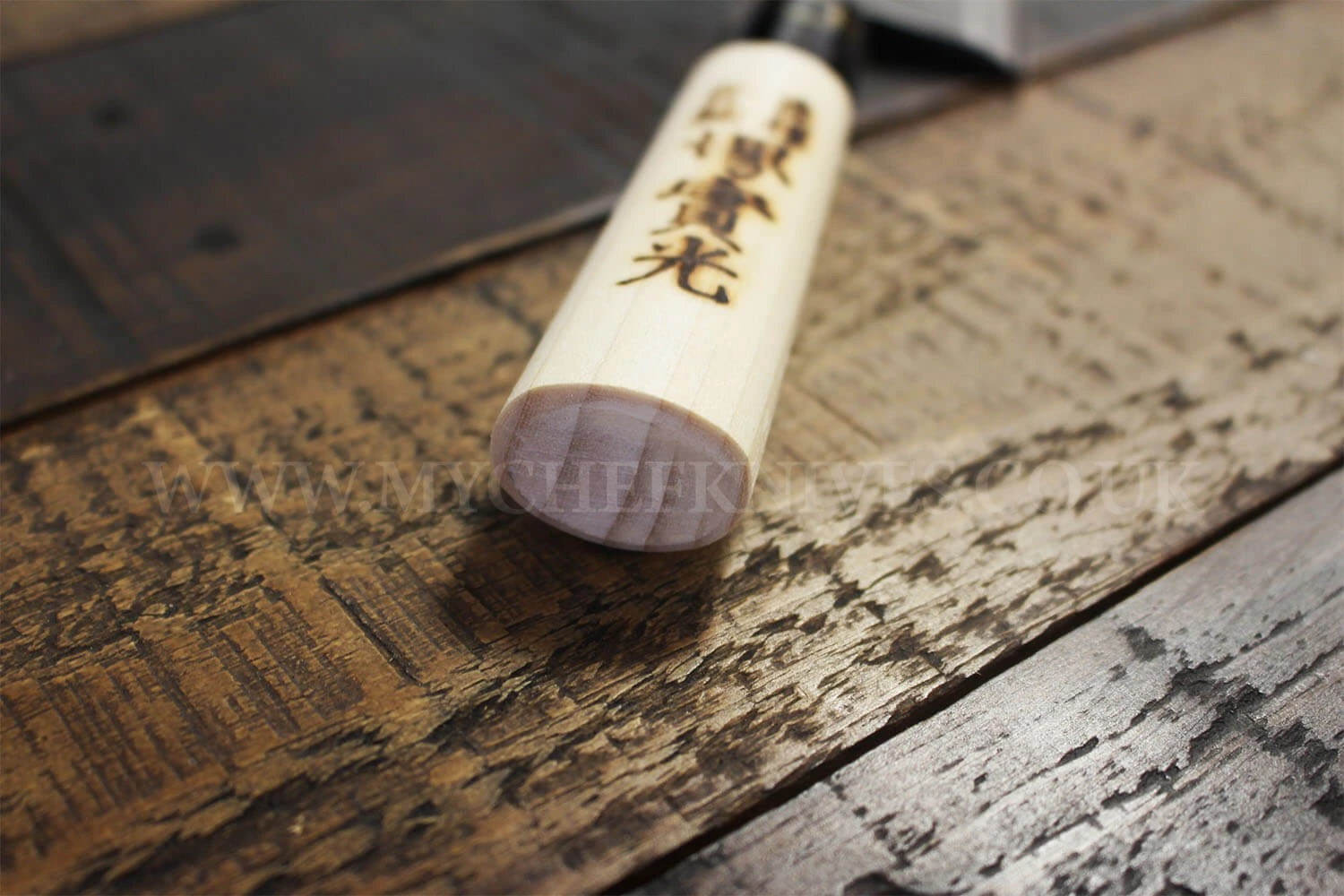 Jikko Tokusei Japanese Ajikiri Knife 12cm Nihon Steel Blade, Magnolia Wood Handle 7 Jikko Tokusei Japanese Ajikiri Knife 12cm Nihon Steel Blade, Magnolia Wood Handle - Image 7