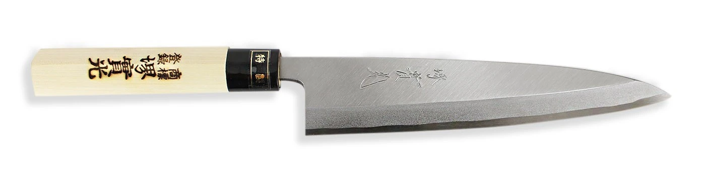 Jikko Tokusei Japanese Mioroshi Deba Knife 21cm Nihon Steel Blade, Magnolia Wood Handle 1 Jikko Tokusei Japanese Mioroshi Deba Knife 21cm Nihon Steel Blade, Magnolia Wood Handle