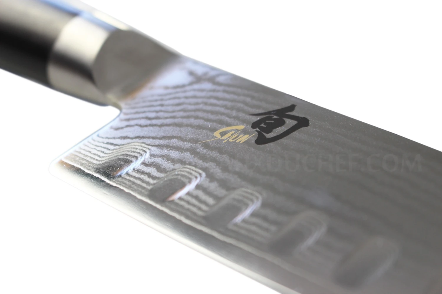 Kai Shun Classic Santoku Knife Damascus Blade With Hollow Edge 18cm 2 Kai Shun Classic Santoku Knife Damascus Blade With Hollow Edge 18cm - Image 2