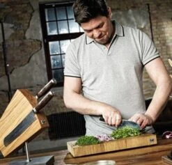 KAI Shun Premier Tim Mälzer 2-piece Steak Knife Set 15 KAI Shun Premier Tim Mälzer 2-piece Steak Knife Set -Victori Knives Shop kai shun premier tim malzer 2 piece steak knife set 15cm 5