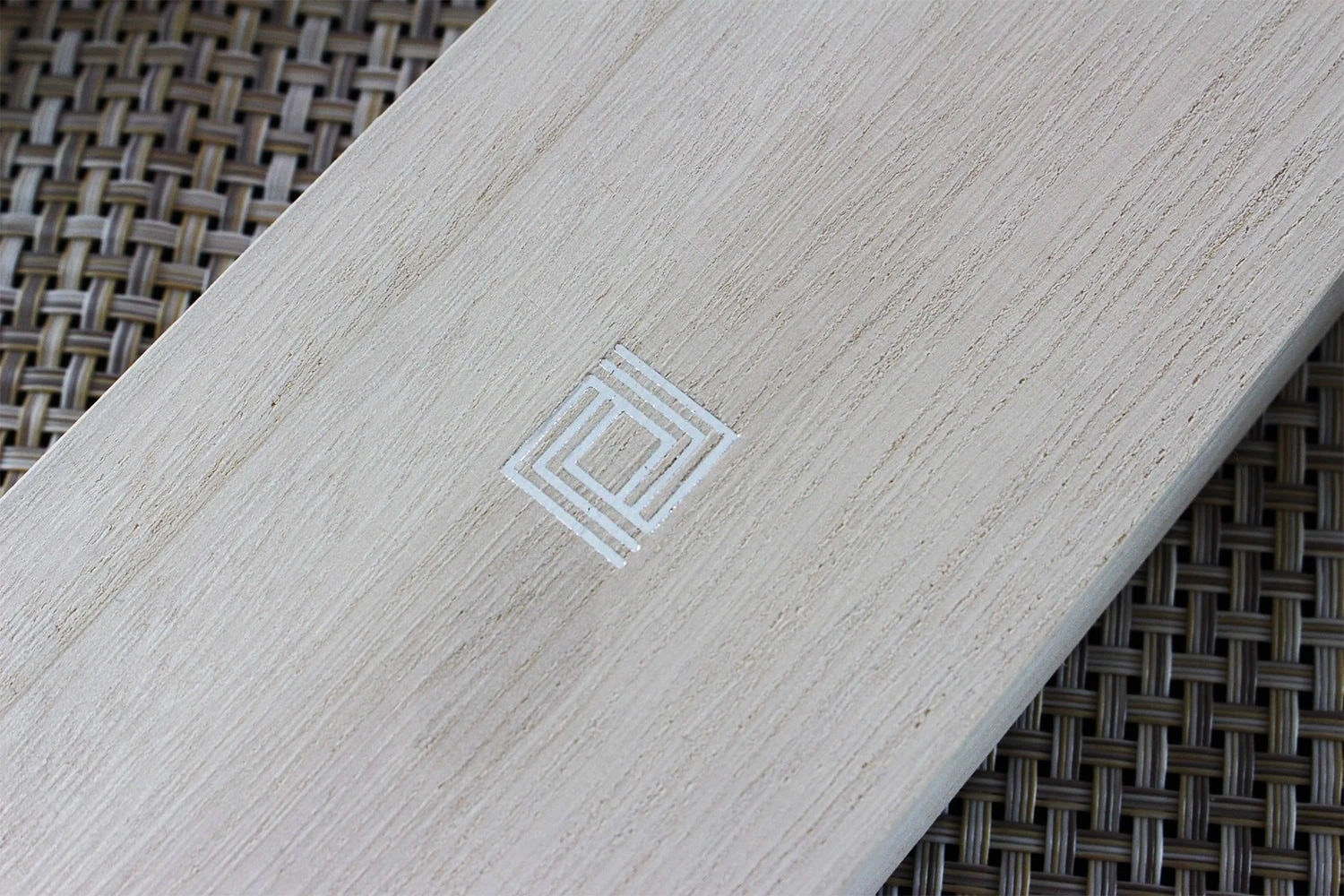 Shizu Hamono Yuri Japanese Nakiri Knife 21.5cm 11 Shizu Hamono Yuri Japanese Nakiri Knife 21.5cm - Image 11