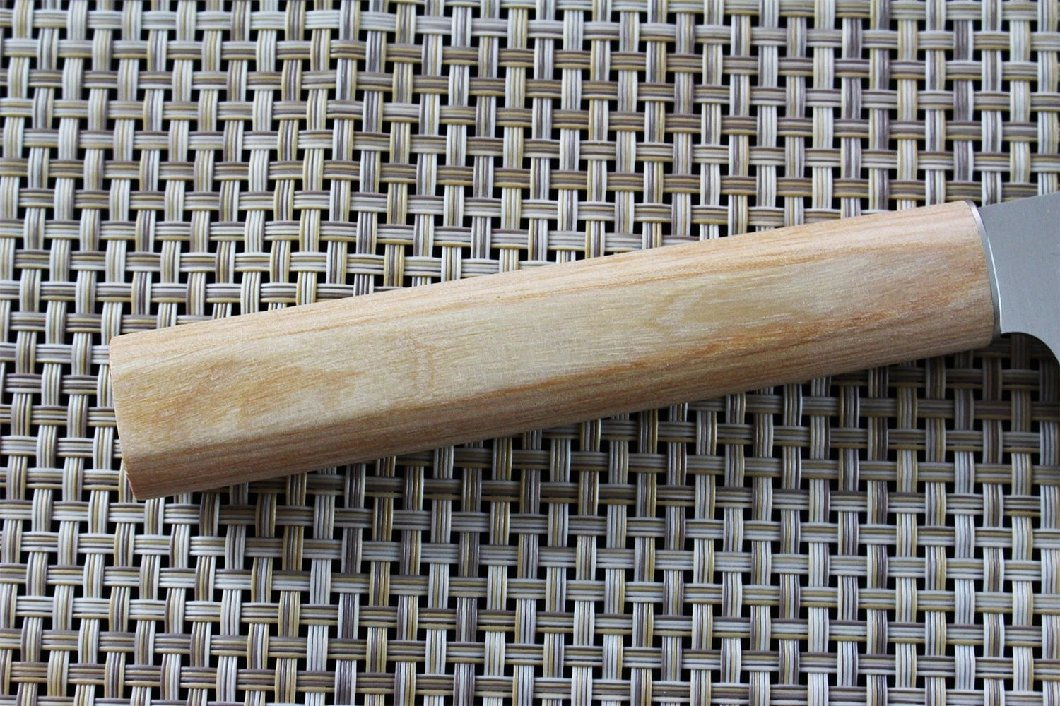 Shizu Hamono Yuri Japanese Nakiri Knife 21.5cm 7 Shizu Hamono Yuri Japanese Nakiri Knife 21.5cm - Image 7