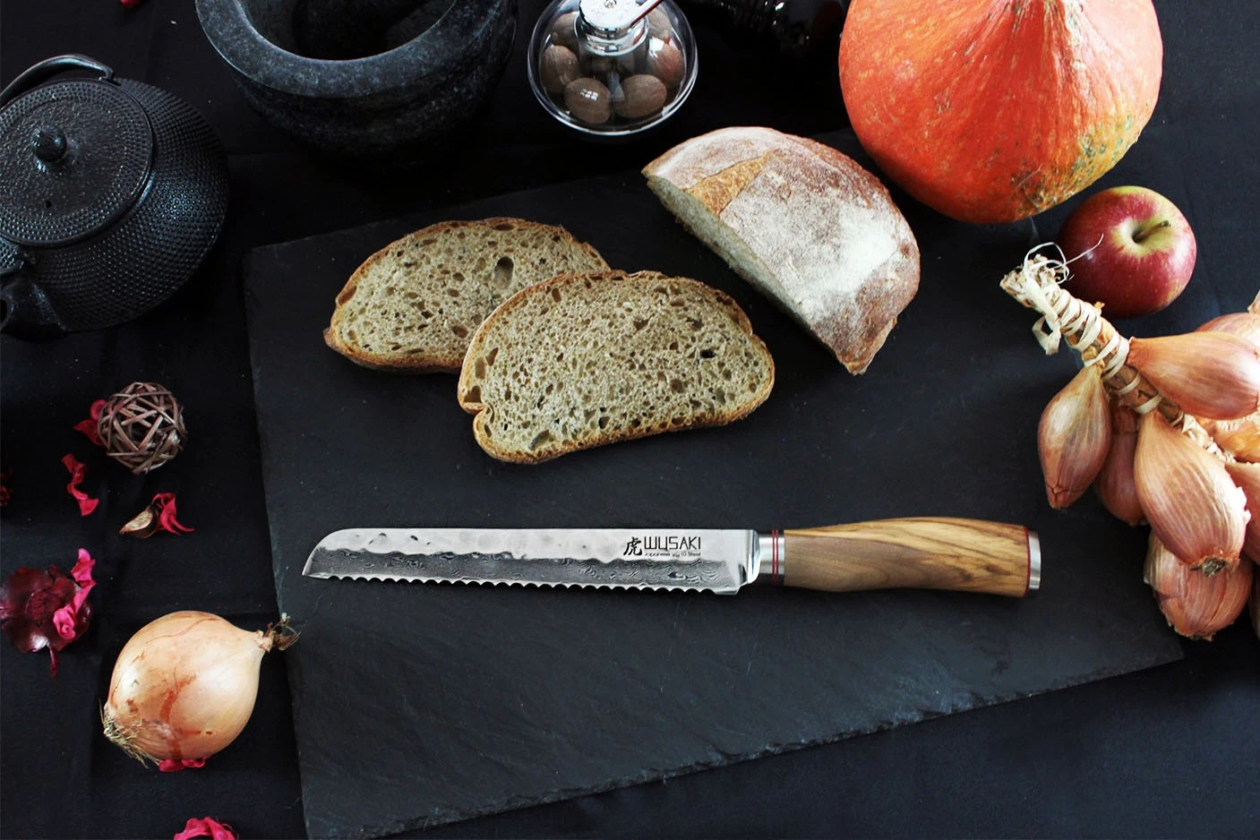 Wusaki Damas VG10 Bread Knife 20cm Olive Wood Handle 3 Wusaki Damas VG10 Bread Knife 20cm Olive Wood Handle - Image 3