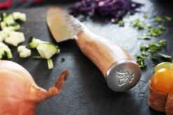 Wusaki Damas VG10 Chef Knife 20cm Olive Wood Handle 13 Wusaki Damas VG10 Chef Knife 20cm Olive Wood Handle -Victori Knives Shop wusaki damas vg10 chef knife 20cm olive wood handle 5